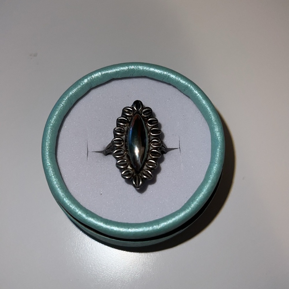 Vintage Sterling Silver Ring size 7